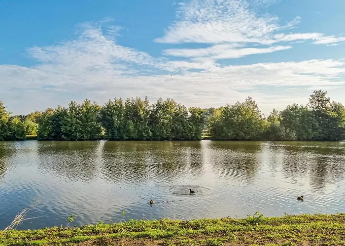2 Bedroom Beautiful In *